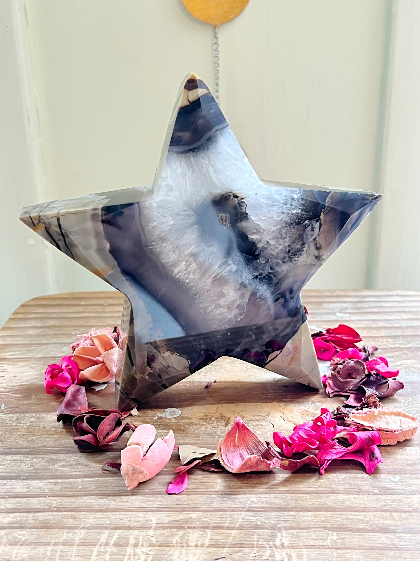 XL Volcano Agate Star UV REACTIVE