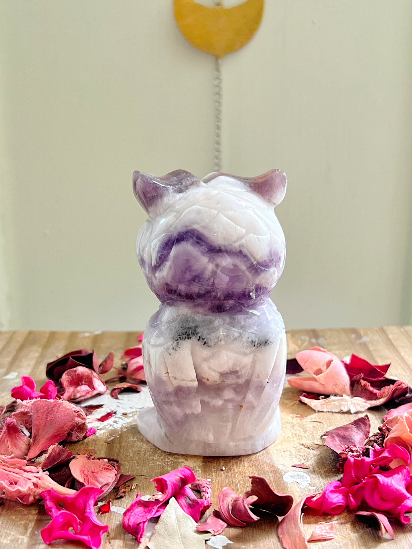 Dream Amethyst Owl Carving