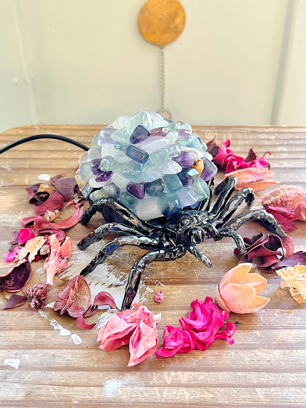 Fluorite Spider Lamp