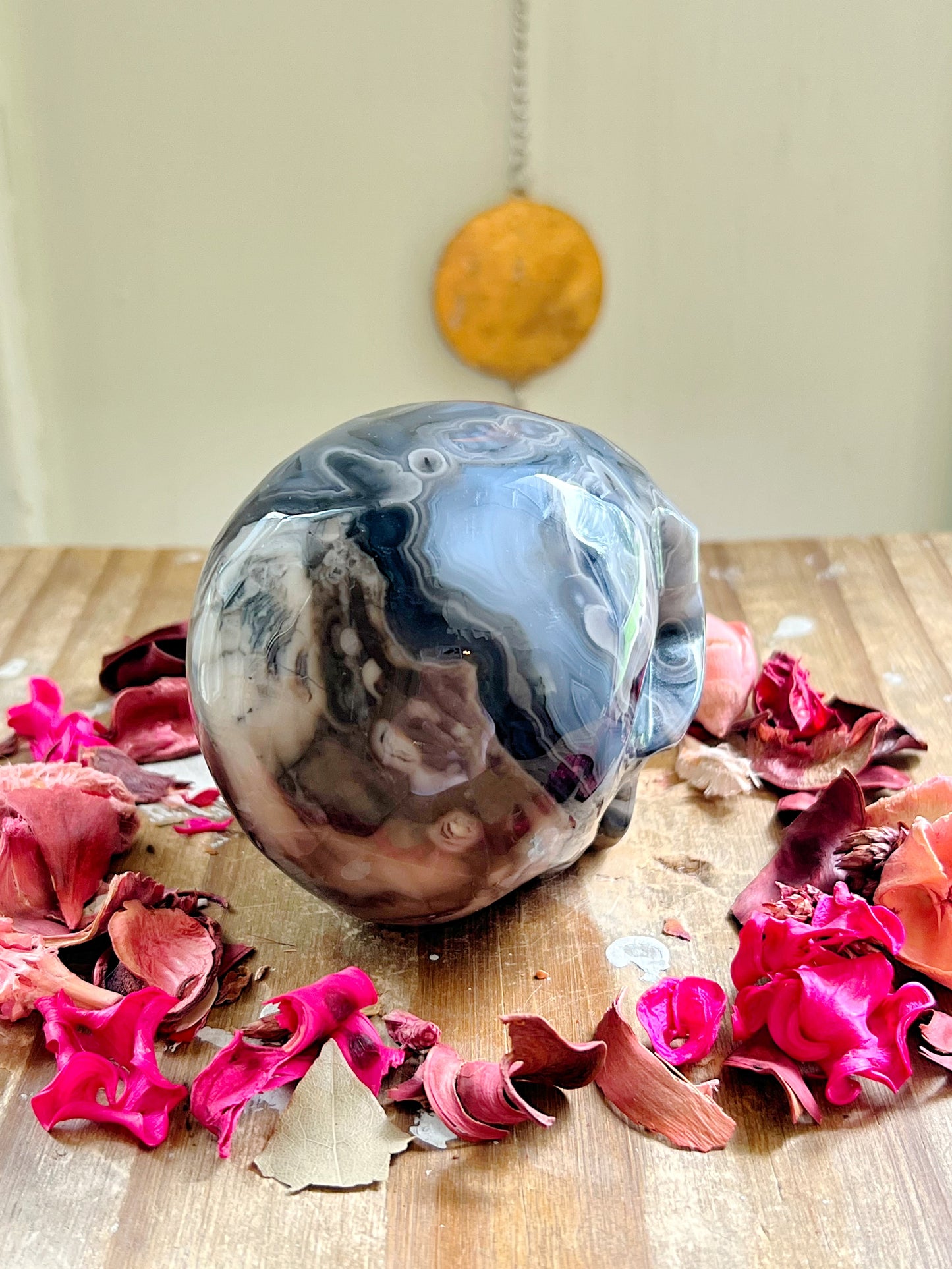 Volcano Agate Skull Carving UV REACTIVE