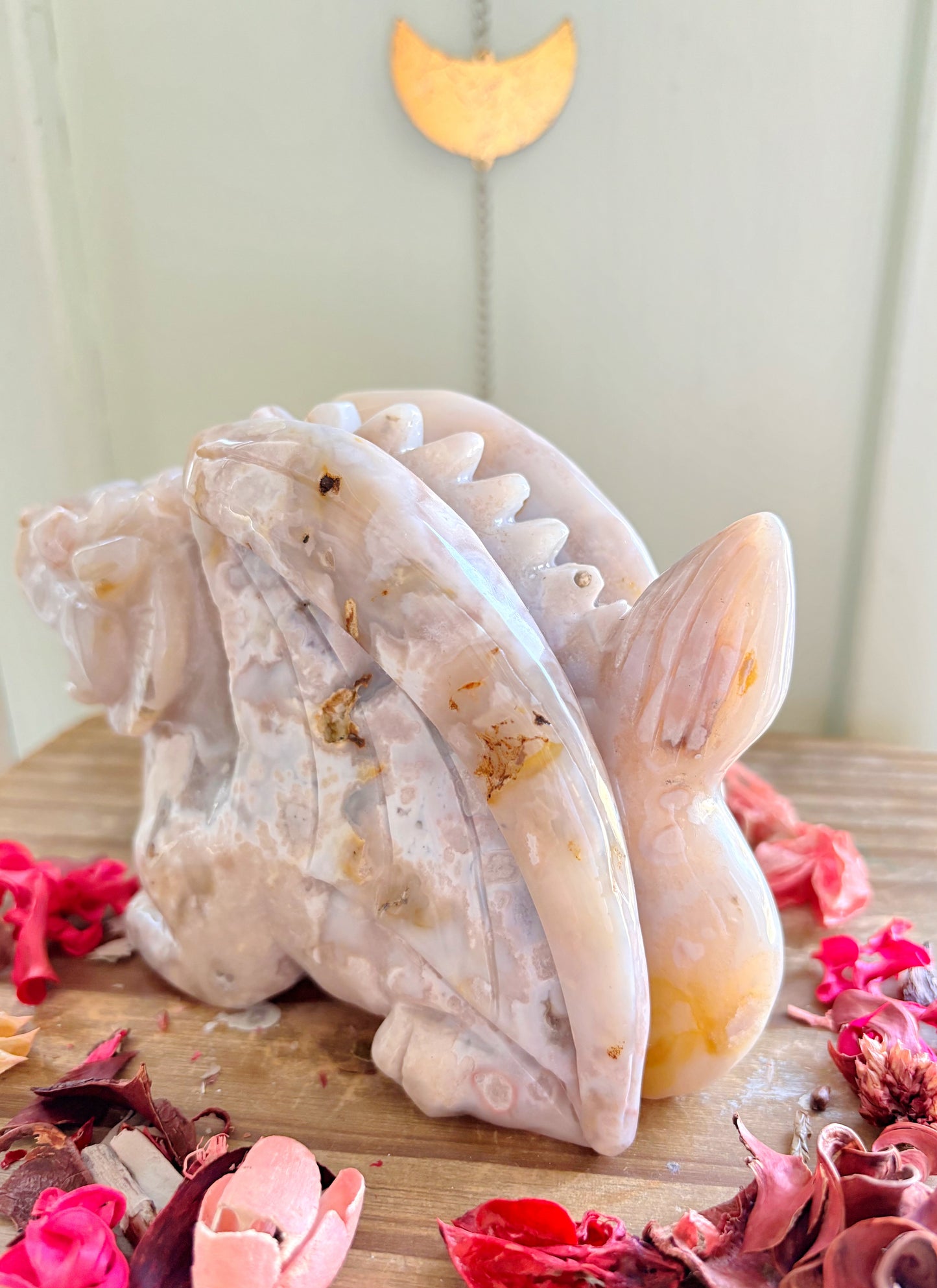 Druzy Flower Agate Dragon Carving