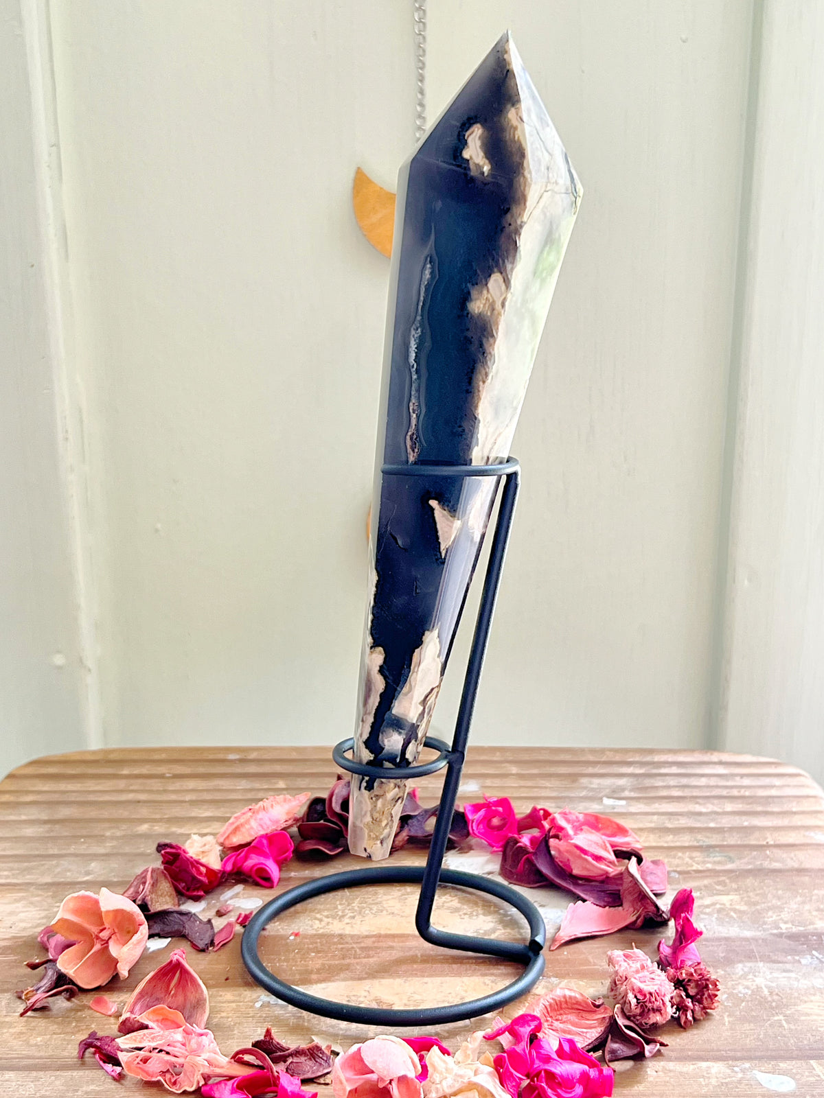 Volcano Agate Wands on Stands (UV REACTIVE)