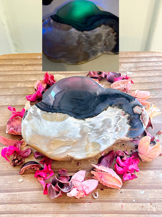Volcano Agate Bowl UV REACTIVE