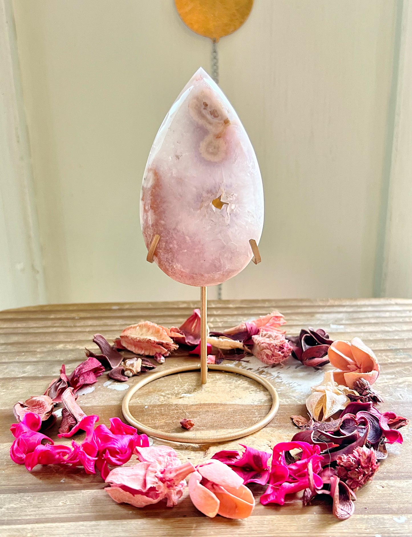 Flower Agate x Amethyst x Quartz Tear Drops on Stands
