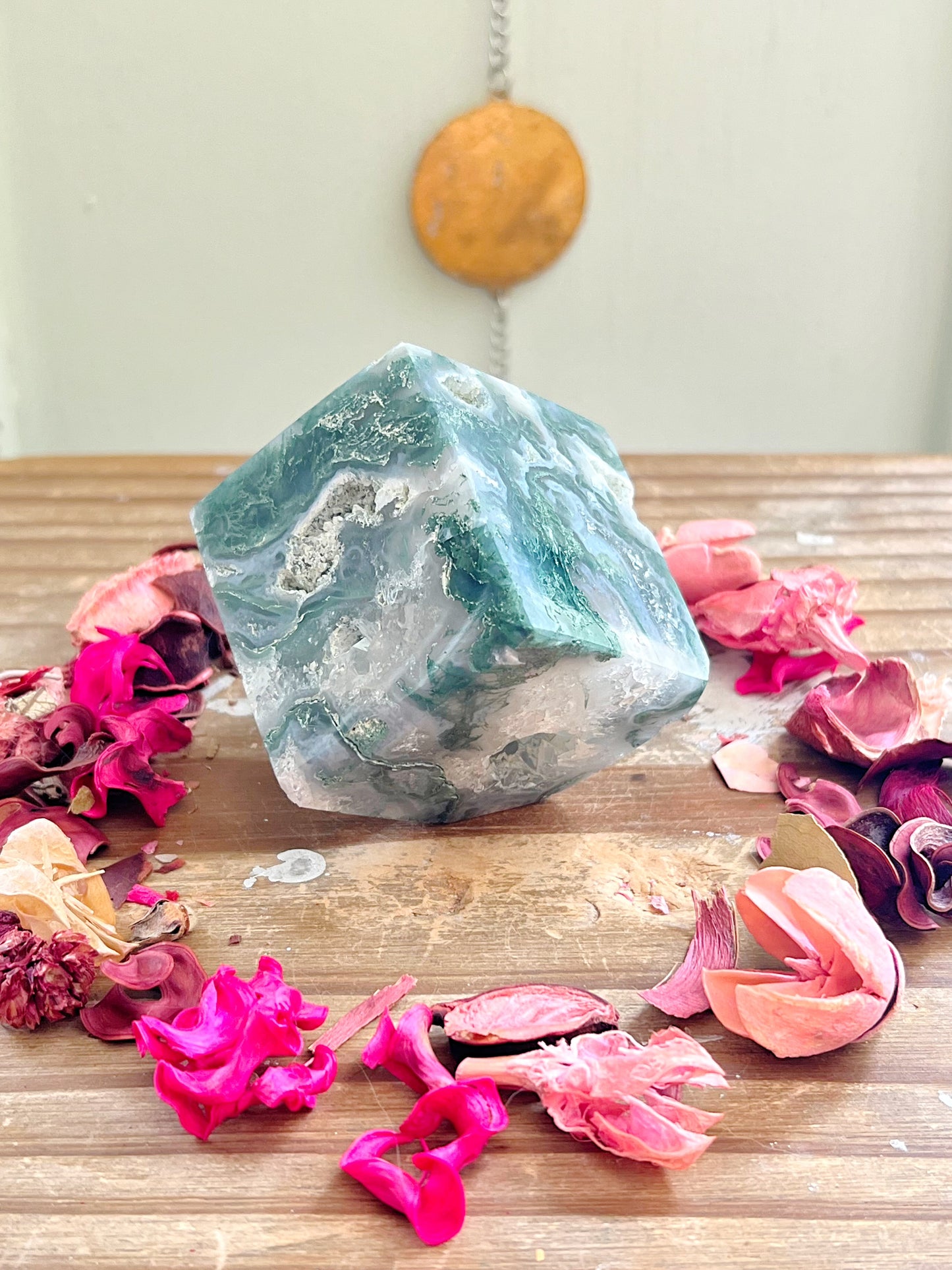 Druzy Moss Agate Cube