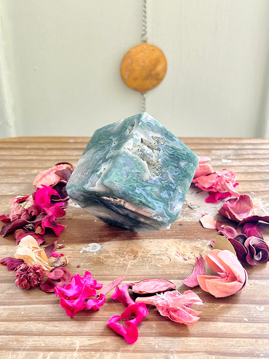 Druzy Moss Agate Cube