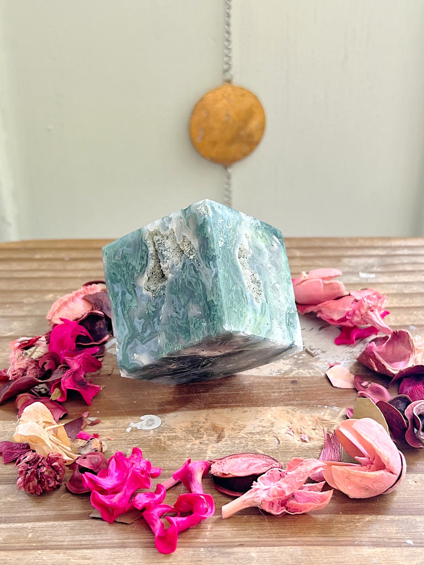 Druzy Moss Agate Cube