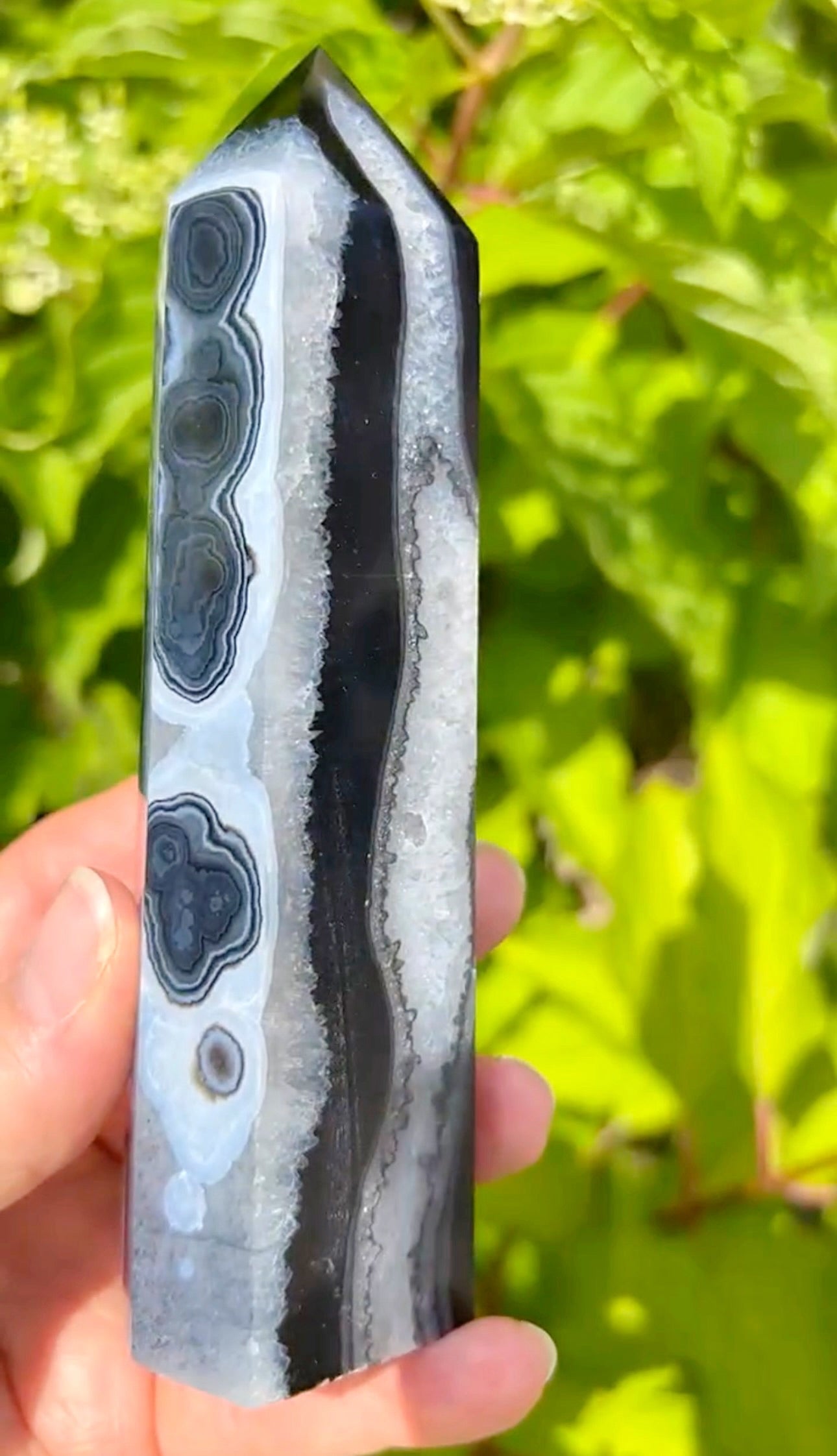 Druzy Black Agate x Quartz Tower