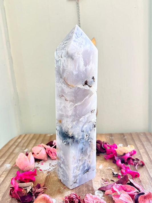 Large White Dendritic Druzy Agate Tower