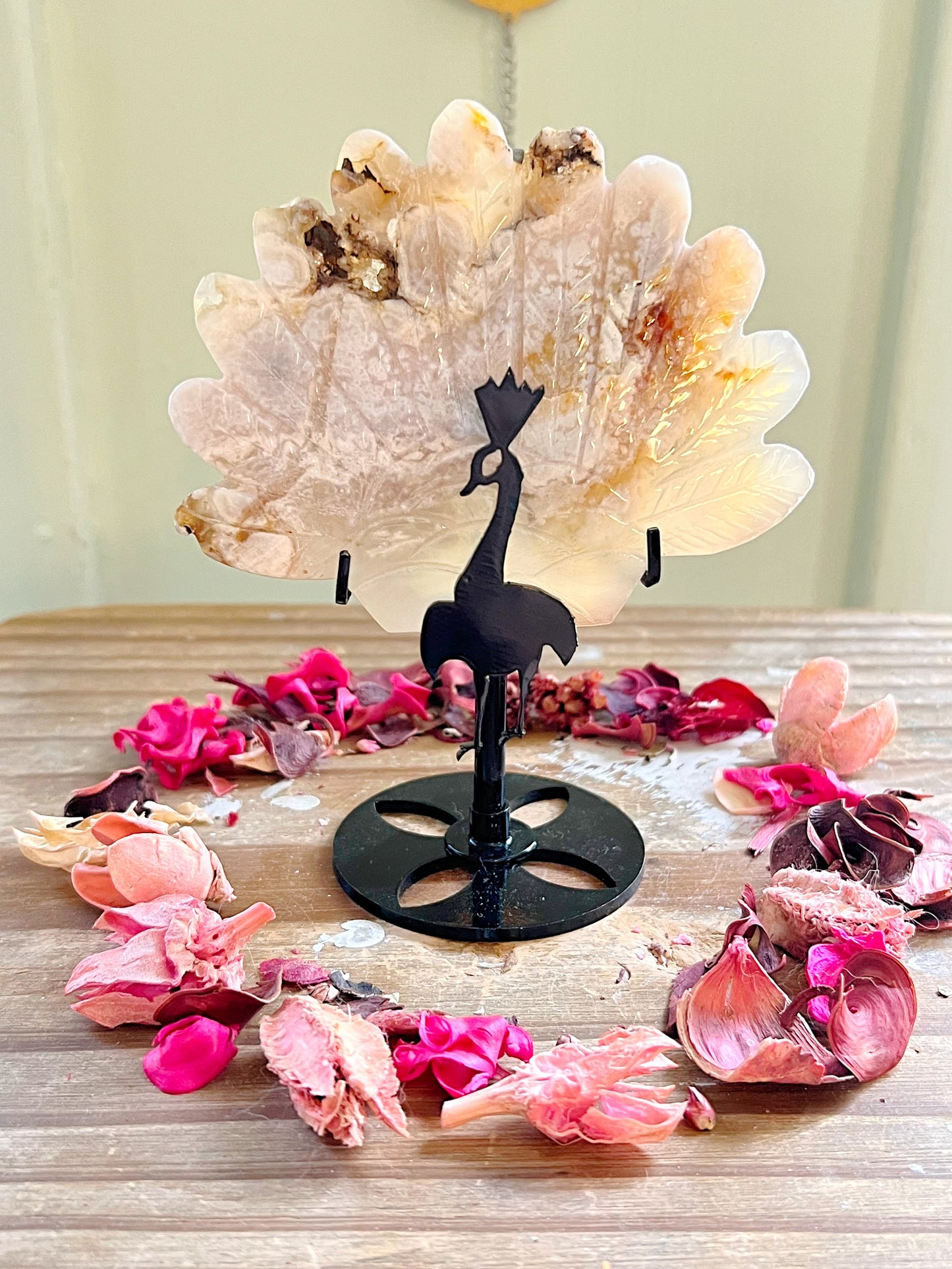 Flower Agate Peacock Carvings