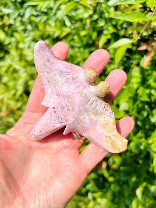 Peruvian Rhodonite Stingray Carving
