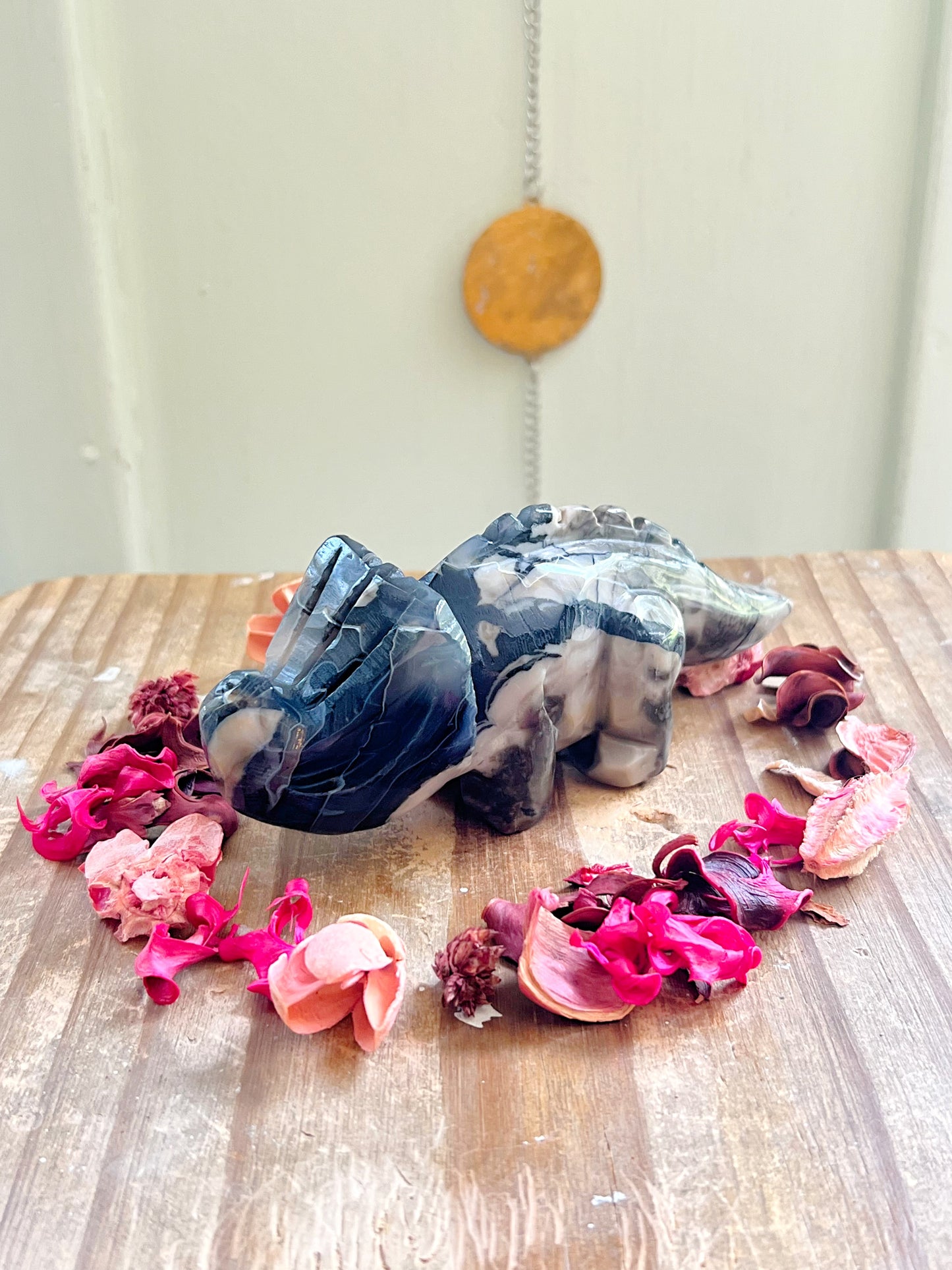 Volcano Agate Dinosaur Carving UV REACTIVE
