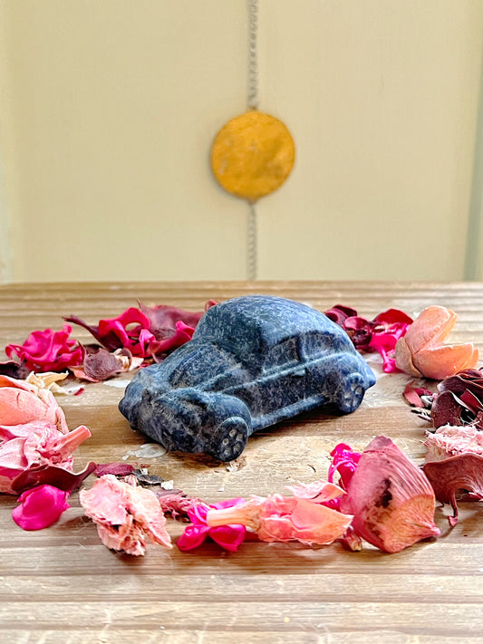 Sodalite Car Carving