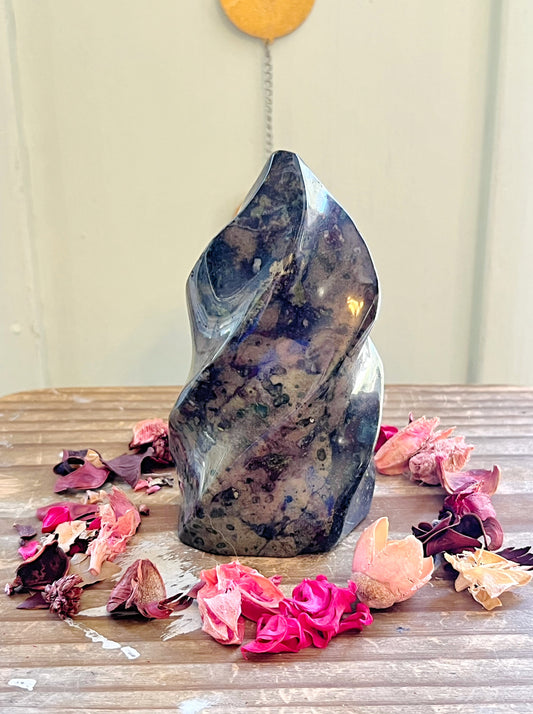 Dragons Bloodstone Flame