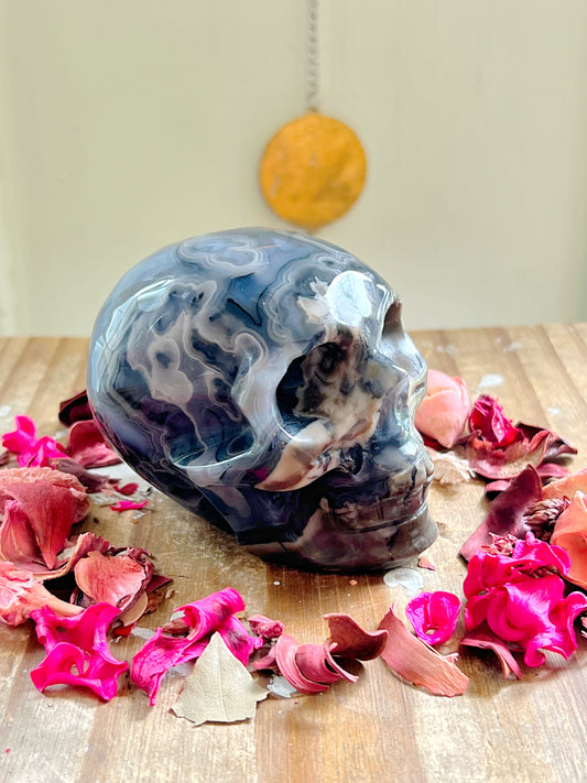 Volcano Agate Skull Carving UV REACTIVE
