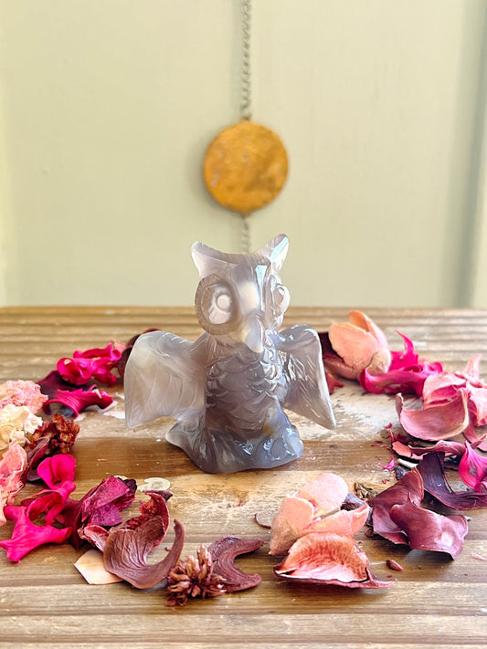 Orca Agate Owl Carving