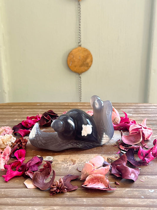 Orca Agate Snail Carving