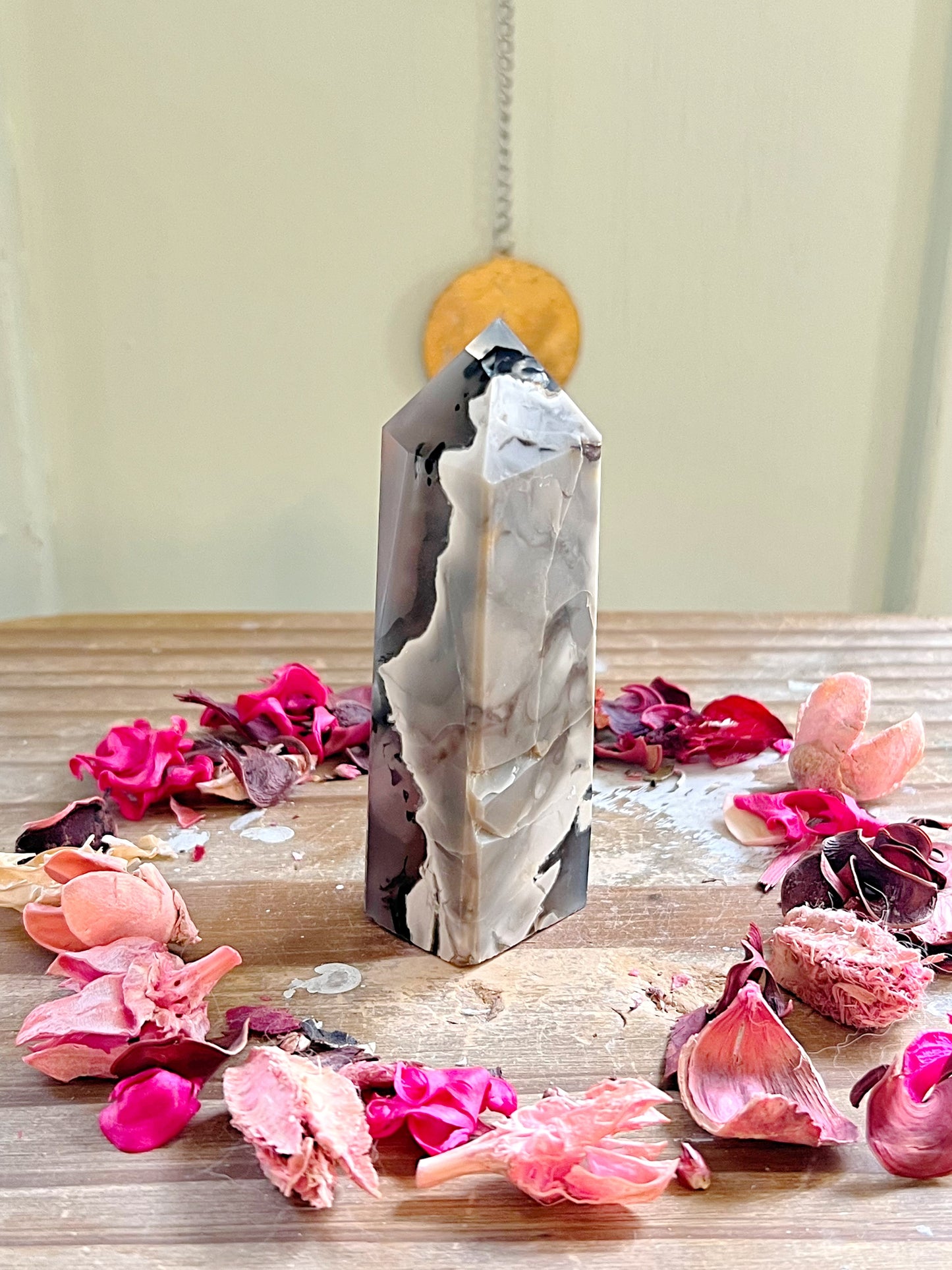 Volcano Agate Towers UV REACTIVE