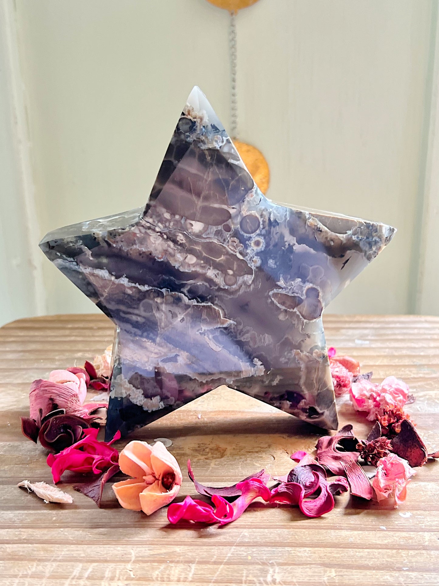 XL Volcano Agate Star UV REACTIVE