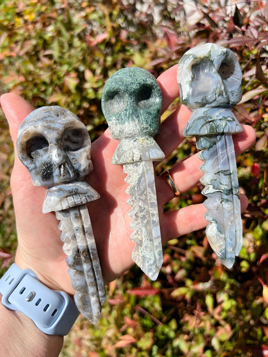 Moss Agate Skull Key Carvings