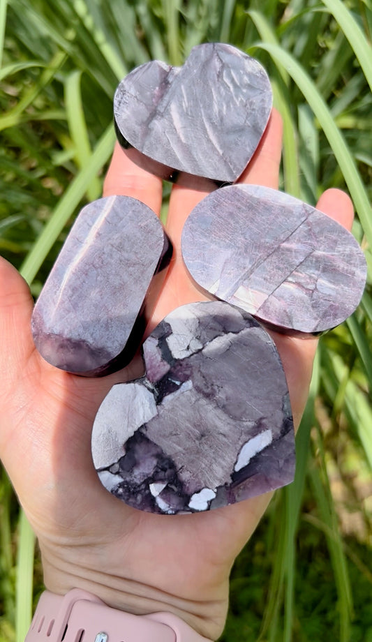 High-Quality Purple Mica Palms and Heart Palms