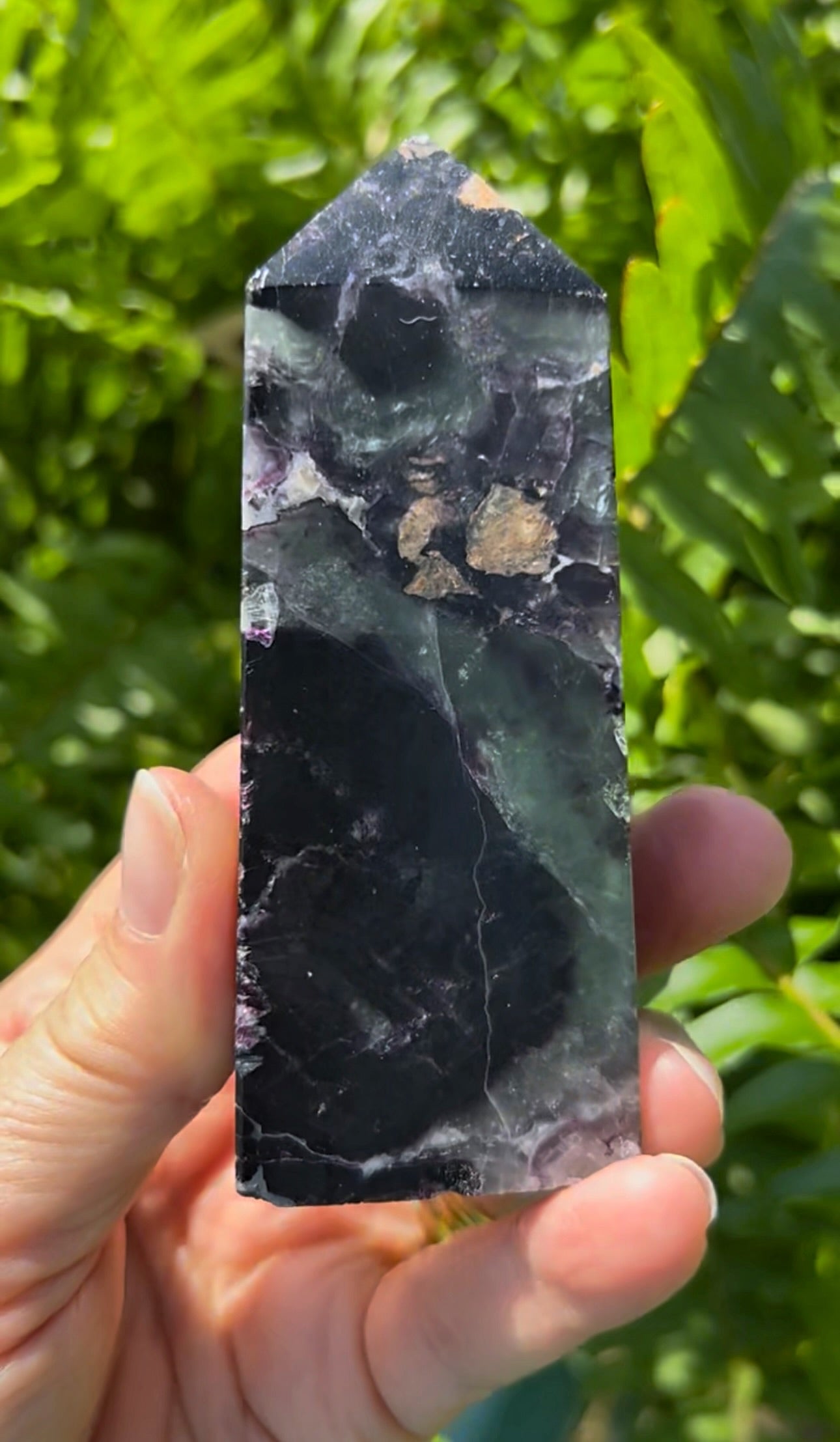 Fluorite X Agate Towers UV REACTIVE