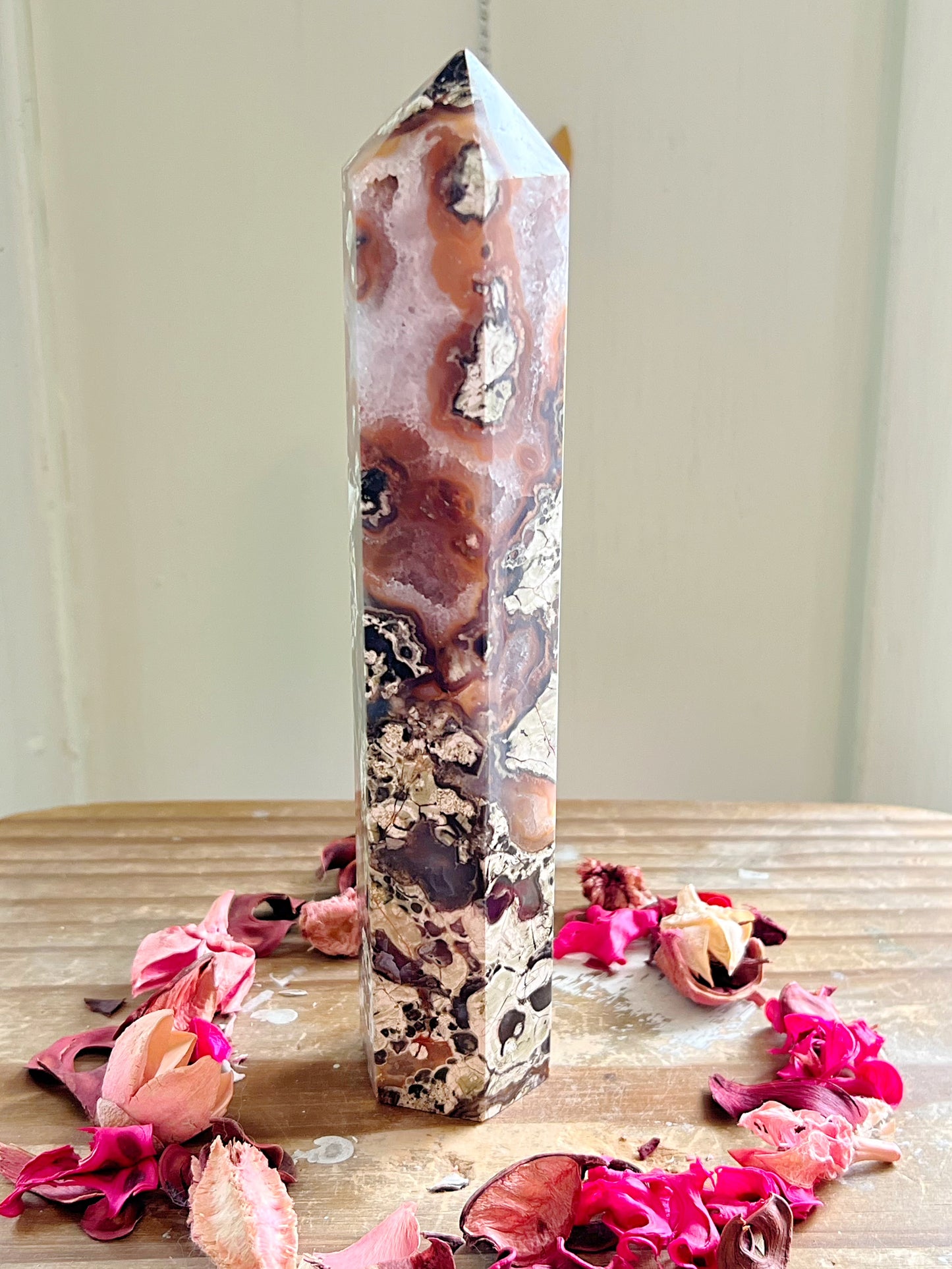 Coin Agate With Quartz Tower