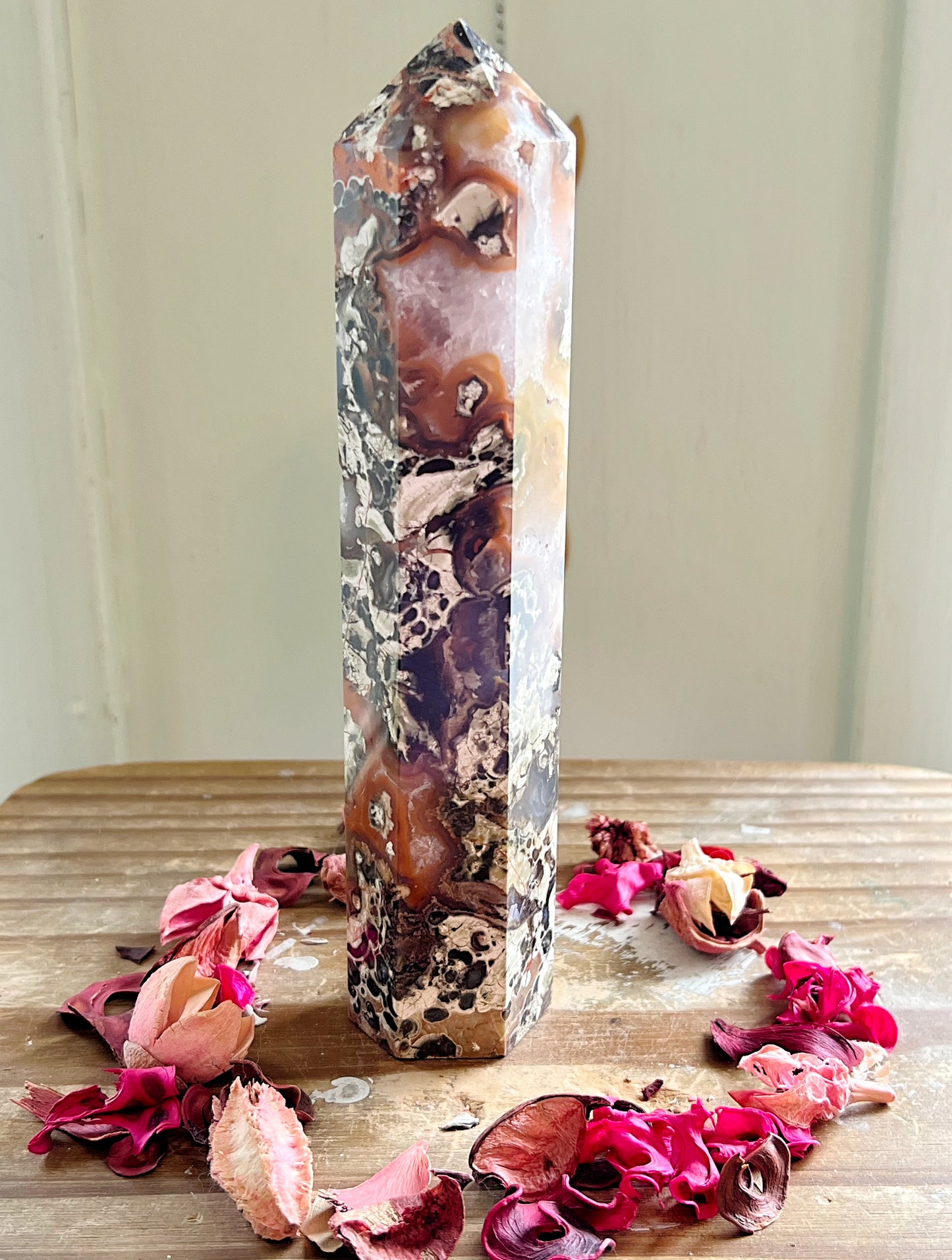 Coin Agate With Quartz Tower