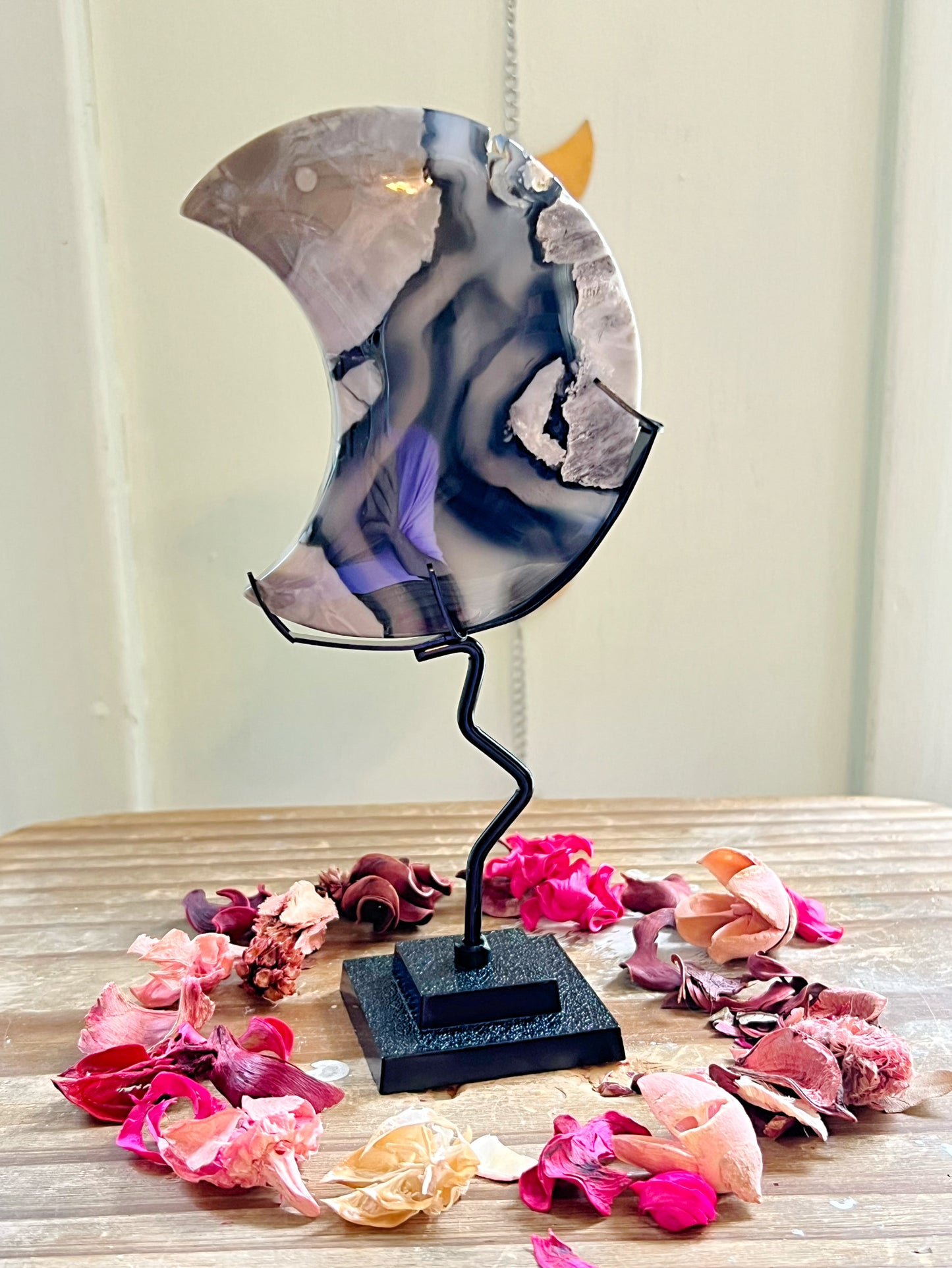 Volcano Agate Moon on Stand UV REACTIVE