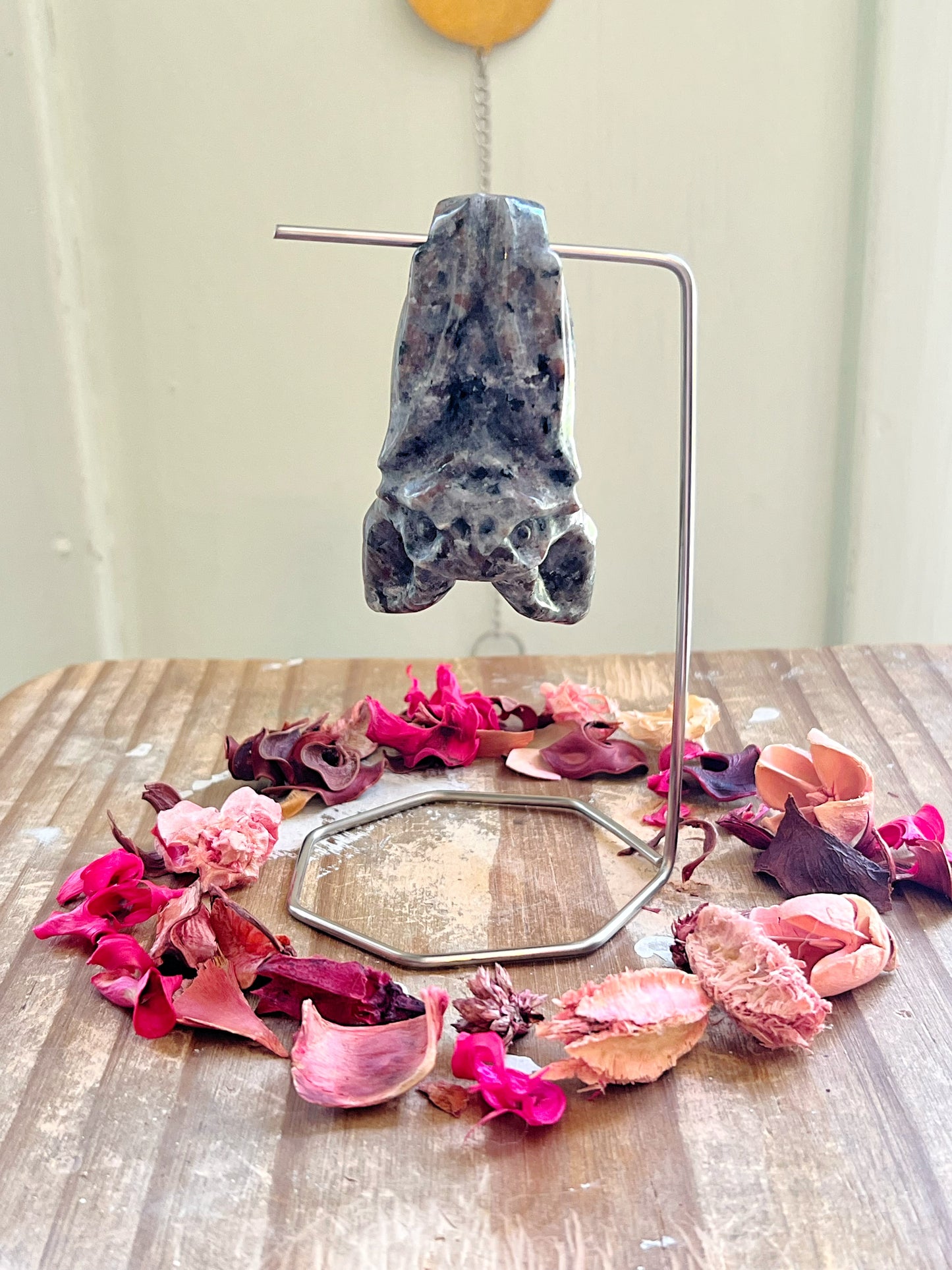 Yooperlite Hanging Bats UV REACTIVE